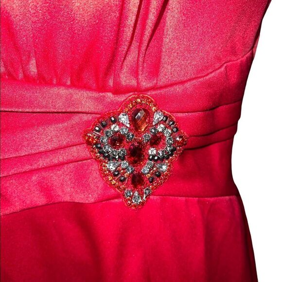 Coldwater Creek red cap sleeve evening, cocktail dress w/rhinestone accents p 16 - Picture 4 of 10